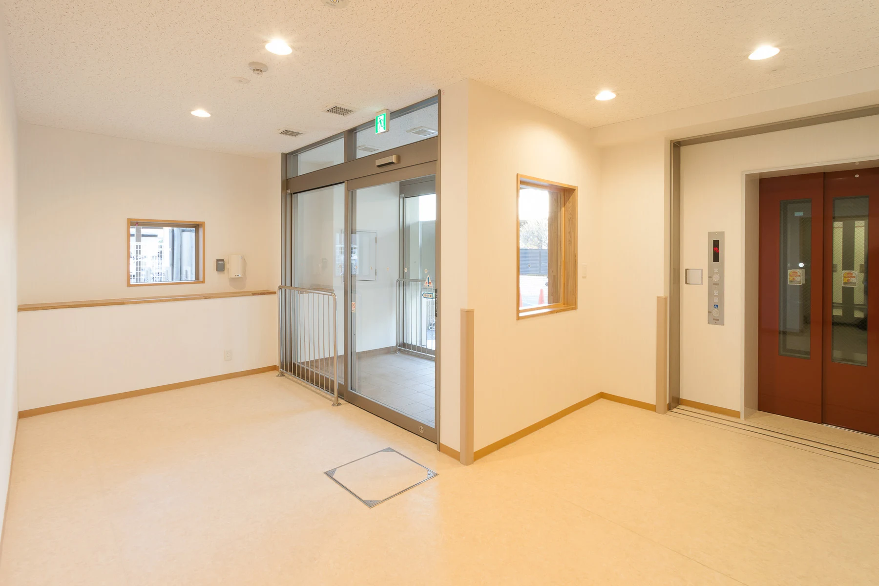 地域集会所玄関ホール